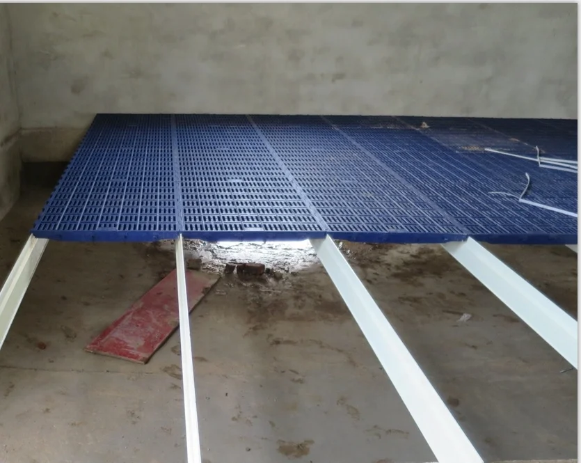 High Quality Pig Farm Plastic Floor 700*700 mm Plastic Floor Slate for Pig Farm Equipment