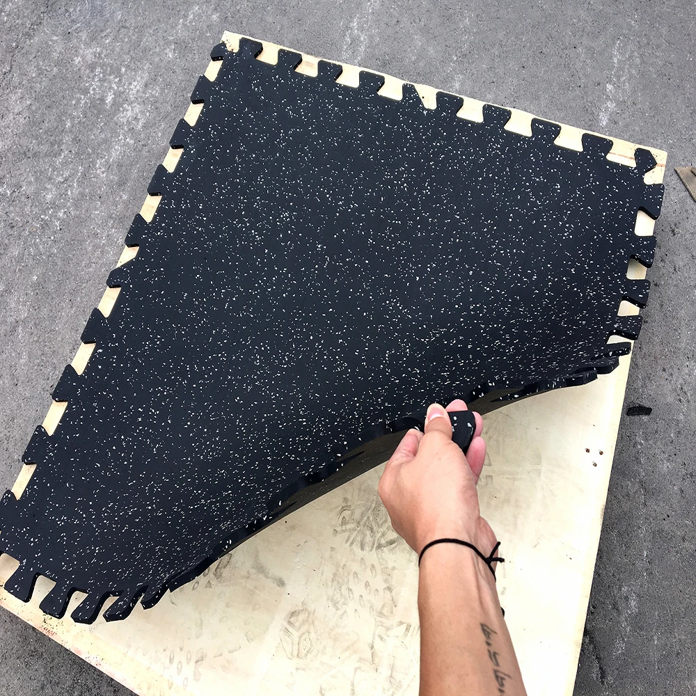Thailand EPDM Gym Interlocking Tiles/Sports Mat Fitness Rubber Tiles