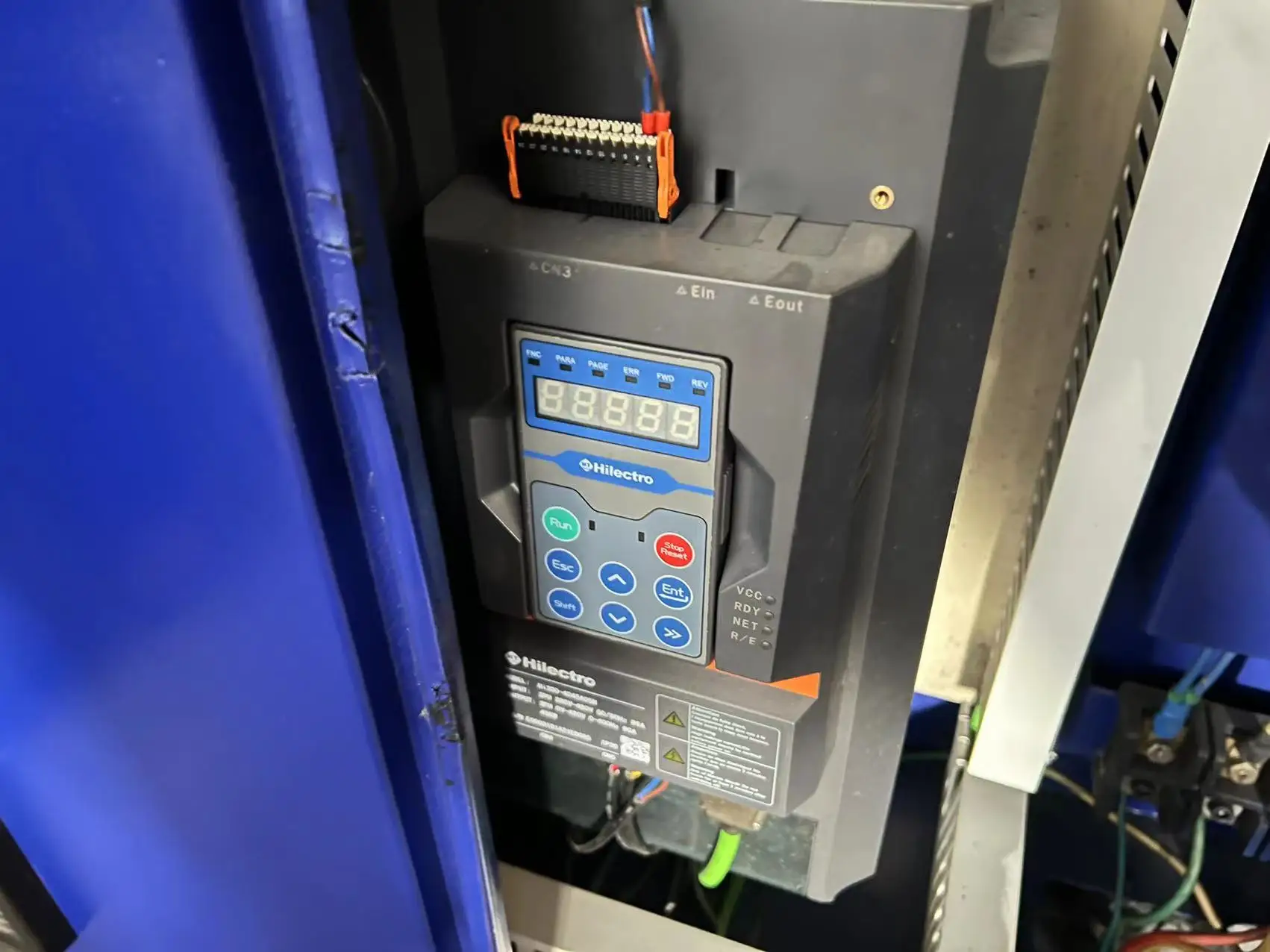 Cheap china reliable Haitian 380ton plastic fruit vegetable crate bucket chair pipe hanger making injection molding machine