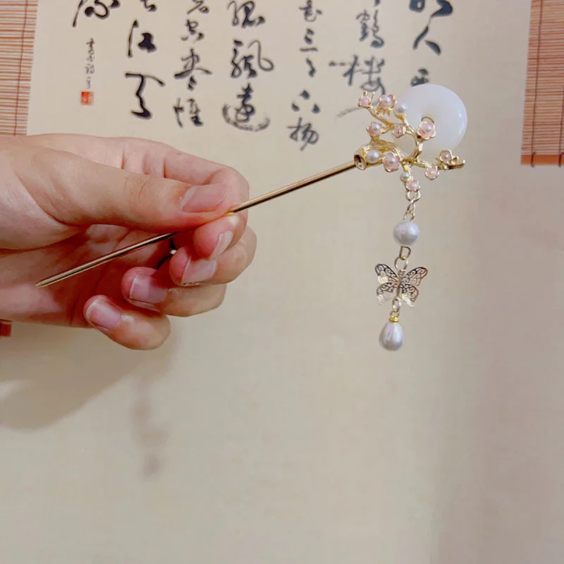 AA018720  chinese white jade peace button tassel hairpin antique plate hairpin hair accessories hair accessories wholesale