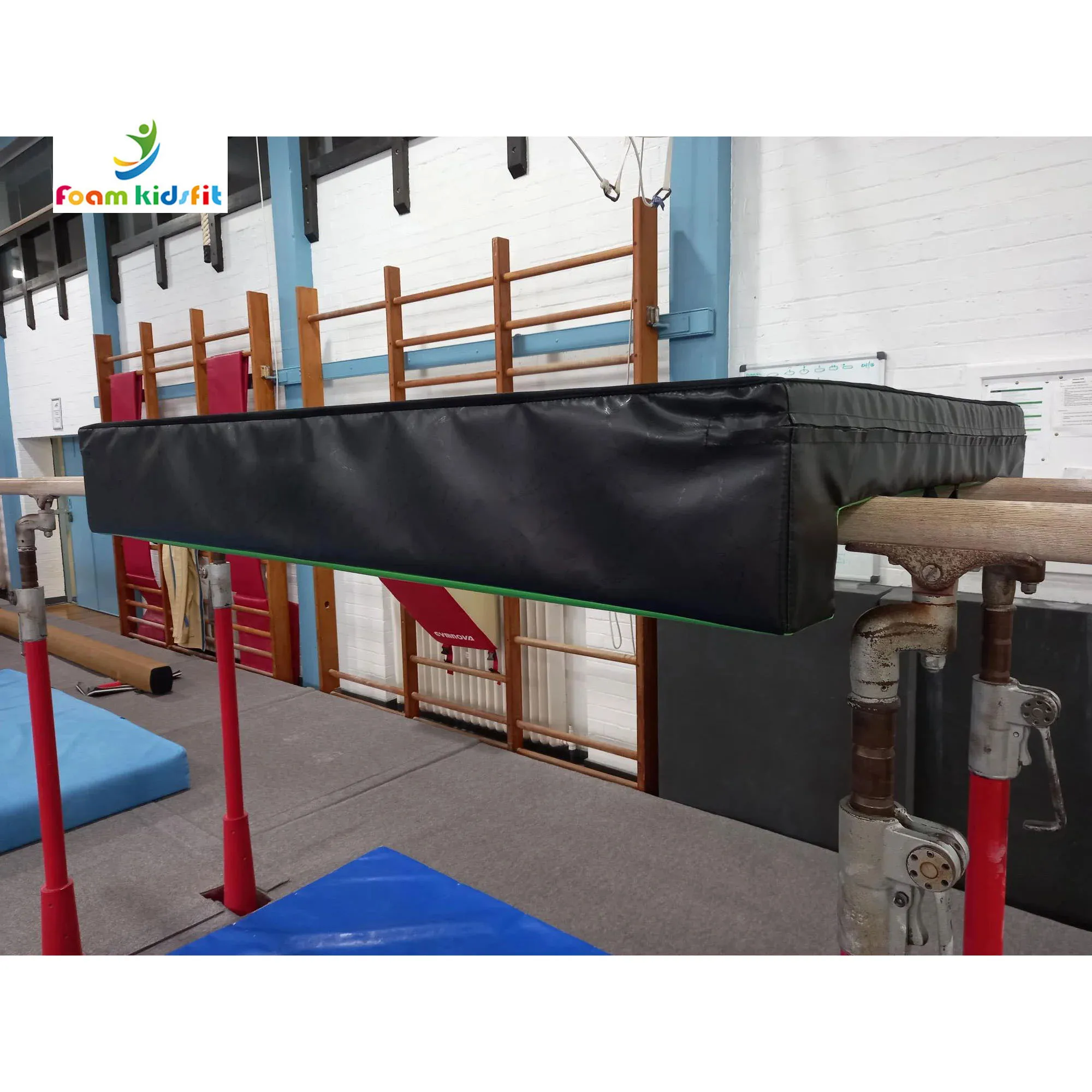 ZONWINXIN factory supply customized gymnastics equipment Training Gymnastics Coaching Equipment  Parallel Bars Protection Mat