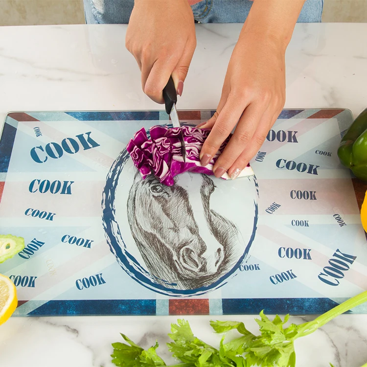 Art Custom Tempered glass cutting board for vegetable