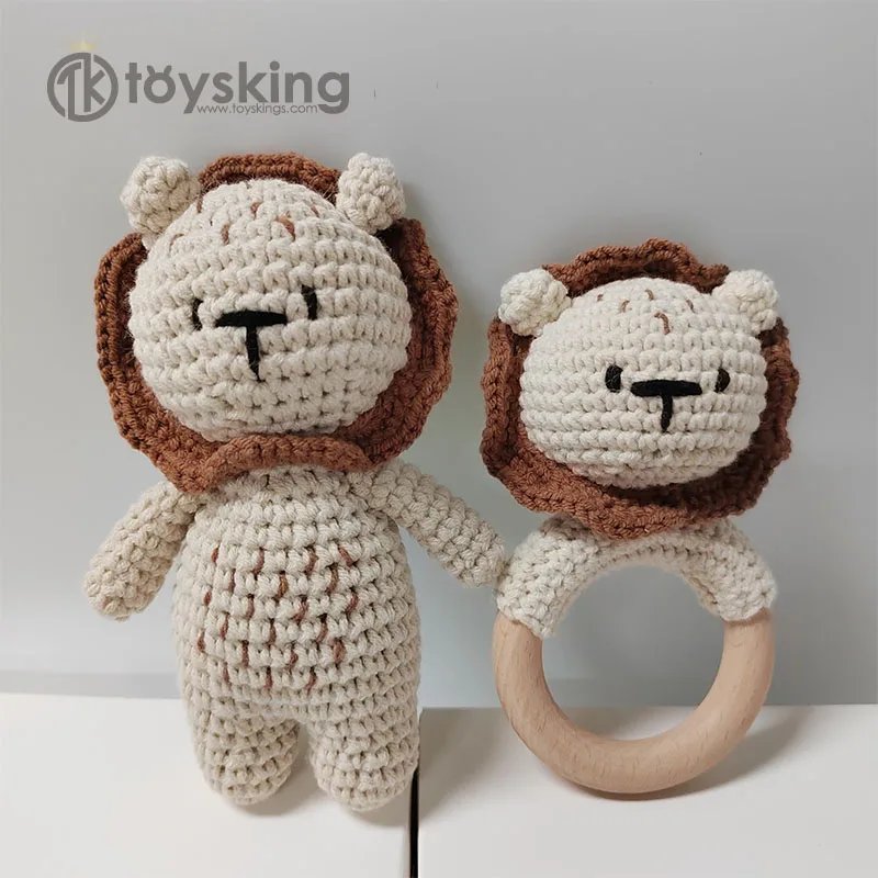 Manufacturer Low Moq Handmade Crochet Elephant Bunny Wooden Ring Teething Toy For Boys Girls
