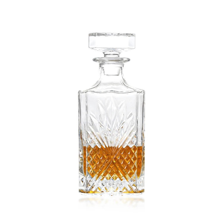 Wholesale Crystal Glass Liquor Whisky Decanter Bottle With Stopper For Restaurant Bar Party
