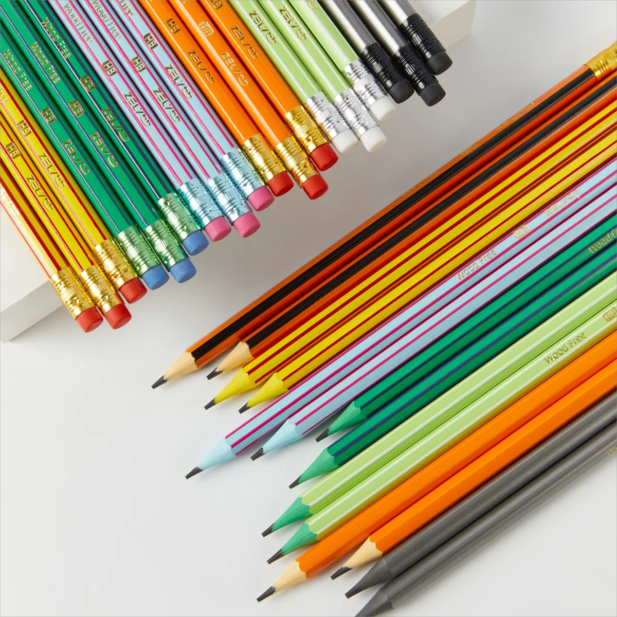 Classic standard HB Pencils hot salle High quality stationery pencil Set 12 Pcs school Student pencils with eraser