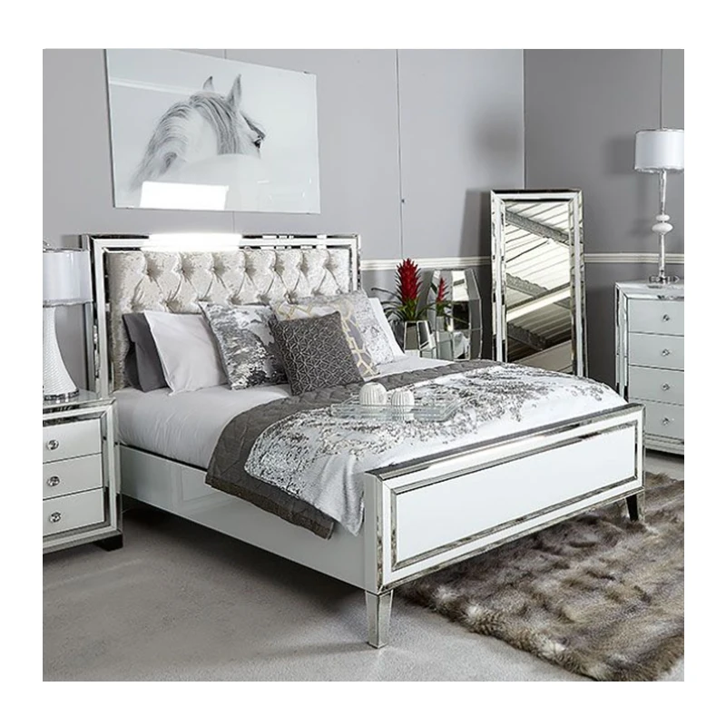 
 Зеркальный и мягкий ворсовый комплект для спальни большого размера  