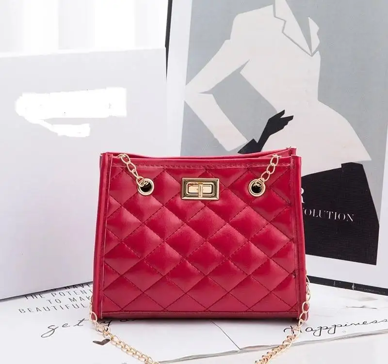 2023 Best Hot Sale Small Square Chain Women Handbags Chain Strap Messenger Purses Fashion Handbags for Ladies Fashion bag PU zip