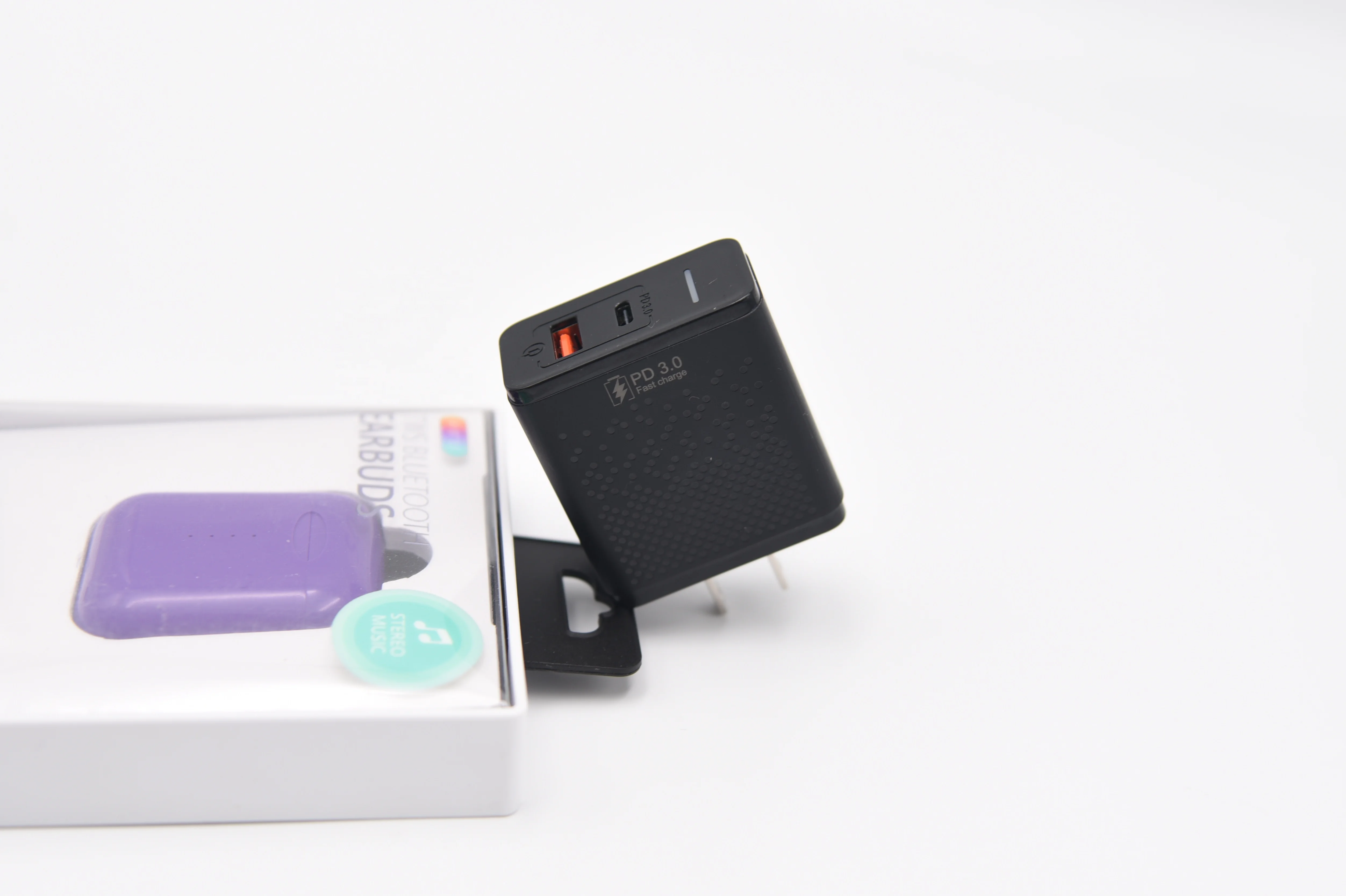 Лидер продаж настенное зарядное устройство MIUSB 2020 с двумя портами сетевое QC3.0 портативное PD для мобильного телефона