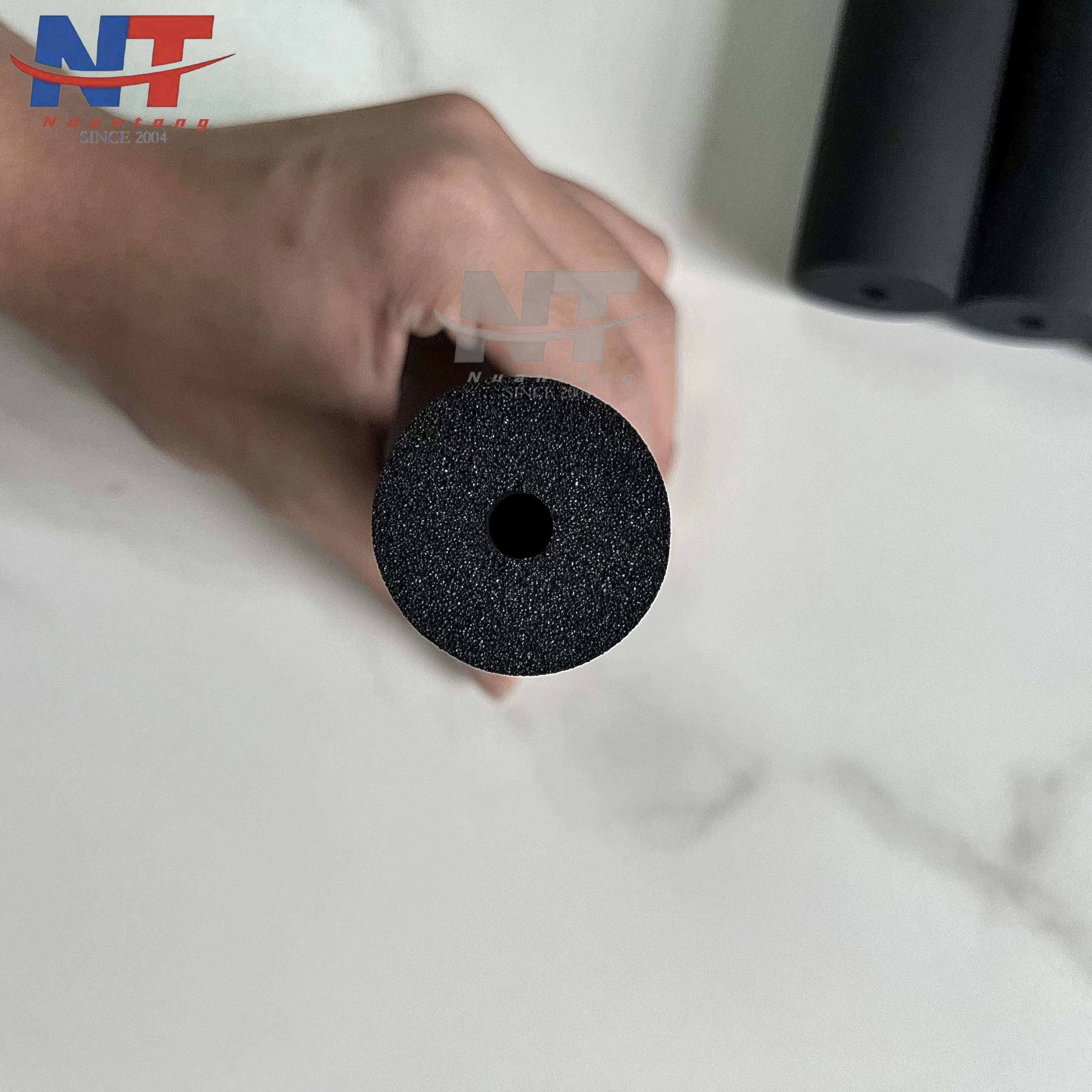 9mm 1 inch black rubber foam insulation tube/pipe