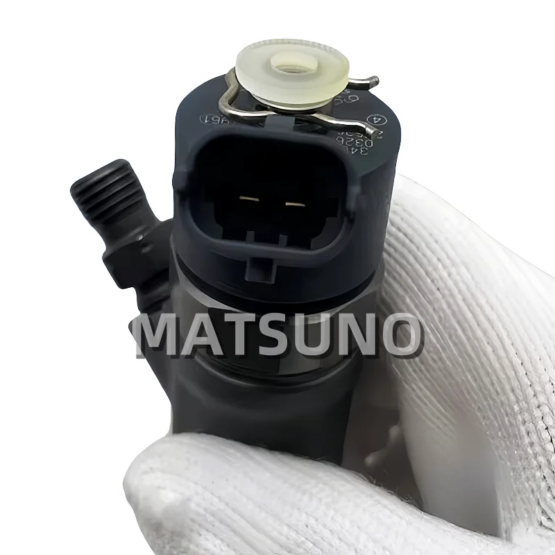 Для cummins b3.3 инжектор Bosch Топливные форсунки 0445110307 6271-11-3100 4955415 для строительная техника