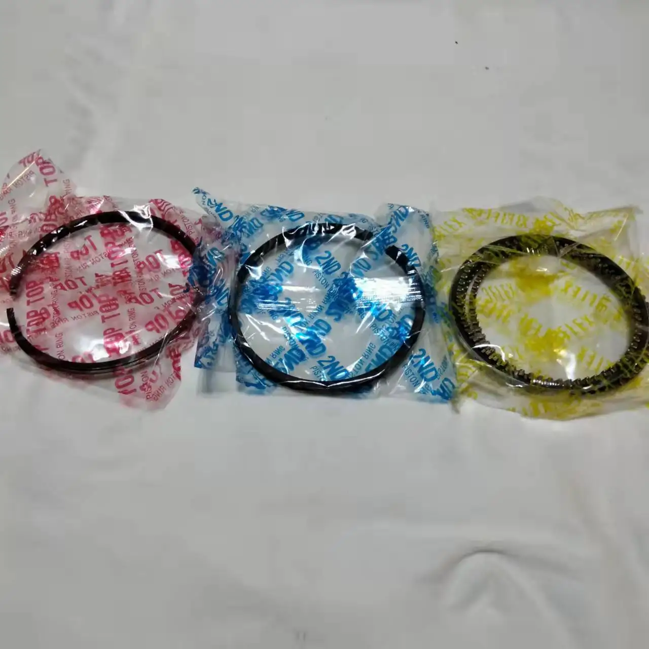 4g64 piston ring for mitsubishi 4g64 engine piston ring set md192815 md194557 33936 0.5