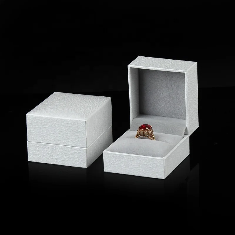 high quality new design filling paper boxes luxury small jewelry gift box necklace ring pendant earring bangle white boxes