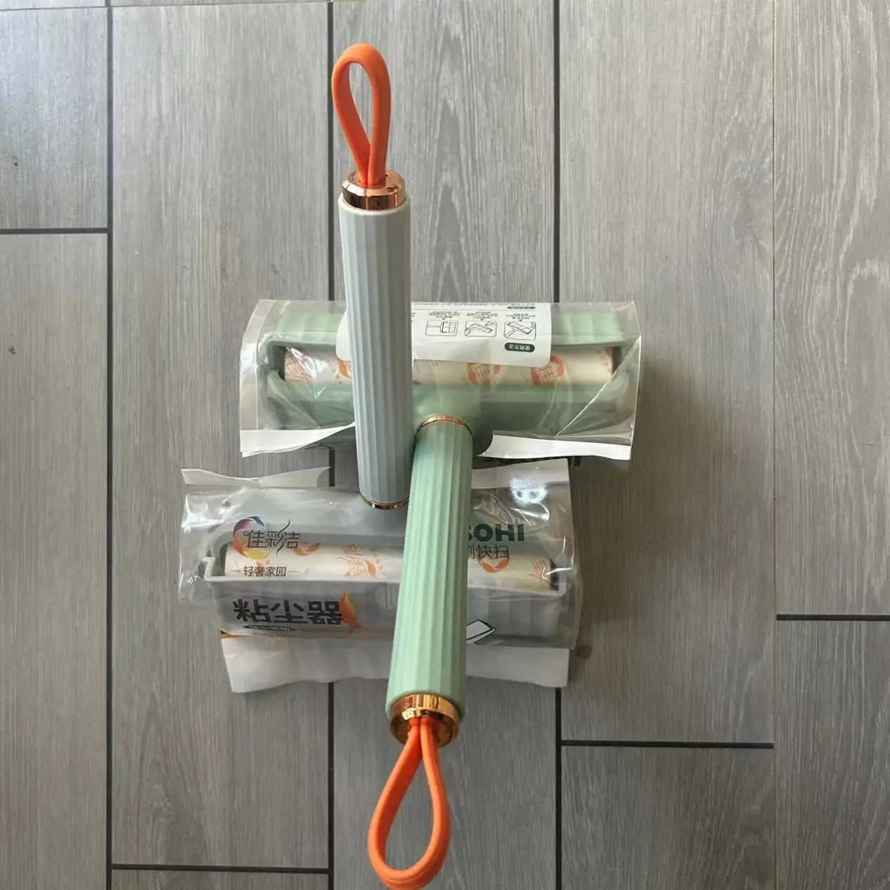 brand new Cleaner Portable Cleaning Device Clothes Sticky Hair Tear-out Sticky Paper Roller Clothes Coat Sticky Lint Roller