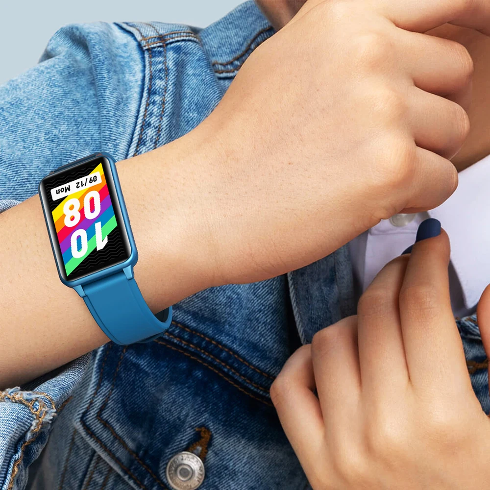 Zeblaze Meteor Fitness Smart Watch HD  IP68 Water Resistant Heart Rate Blood Pressure Oxygen Monitor Smartwatch for Men Women