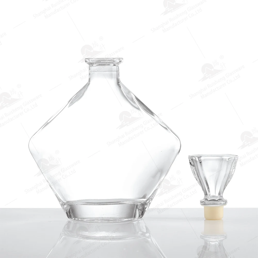 Customize 500ml Fancy Clear Unique Shape Glass Liqueur Wine XO Brandy Cognac Rum Whisky Vodka Gin Spirit Glass Bottles