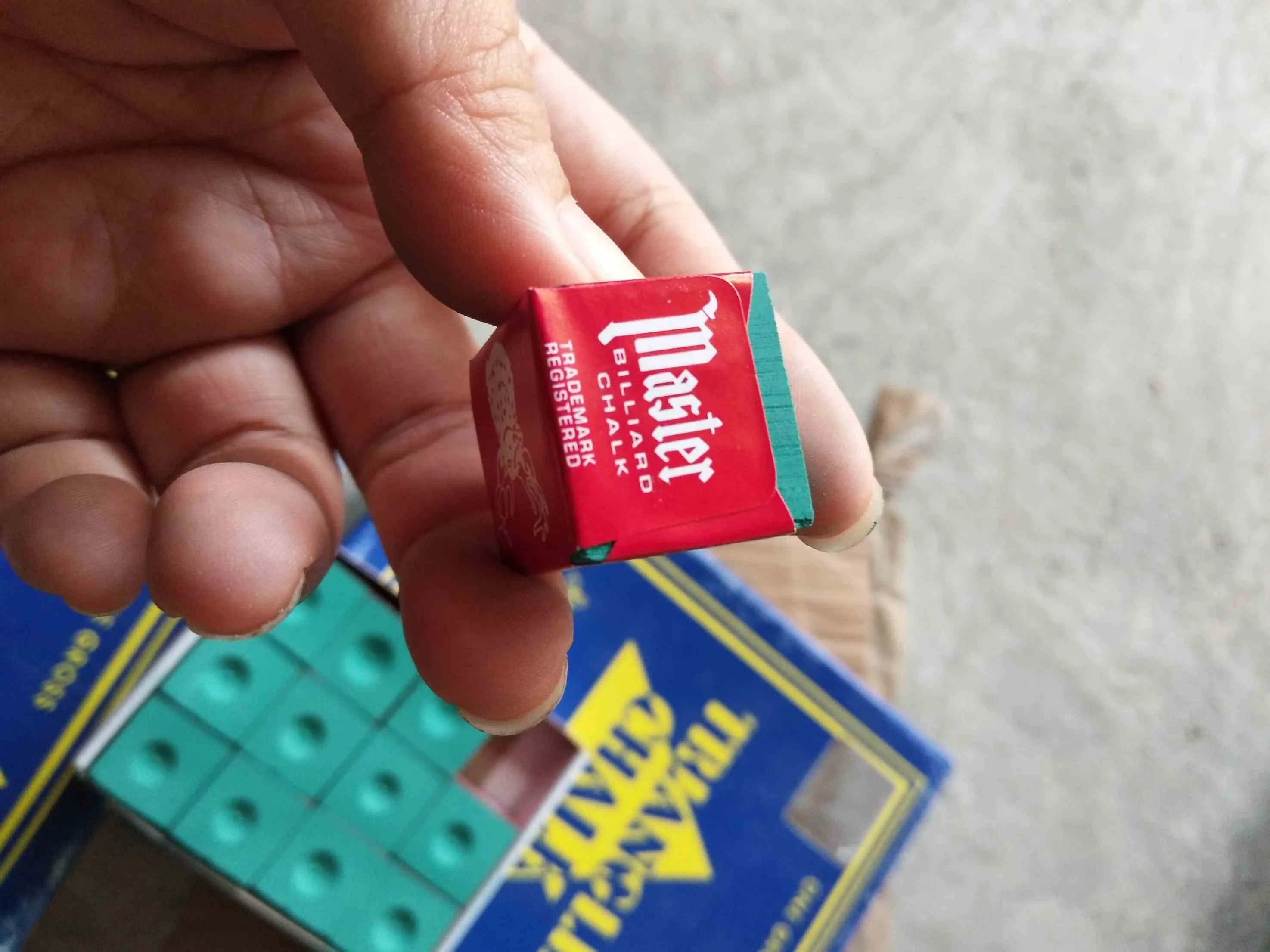 Wholesale Pool Billiard cue Chalk Snooker cue Chalk