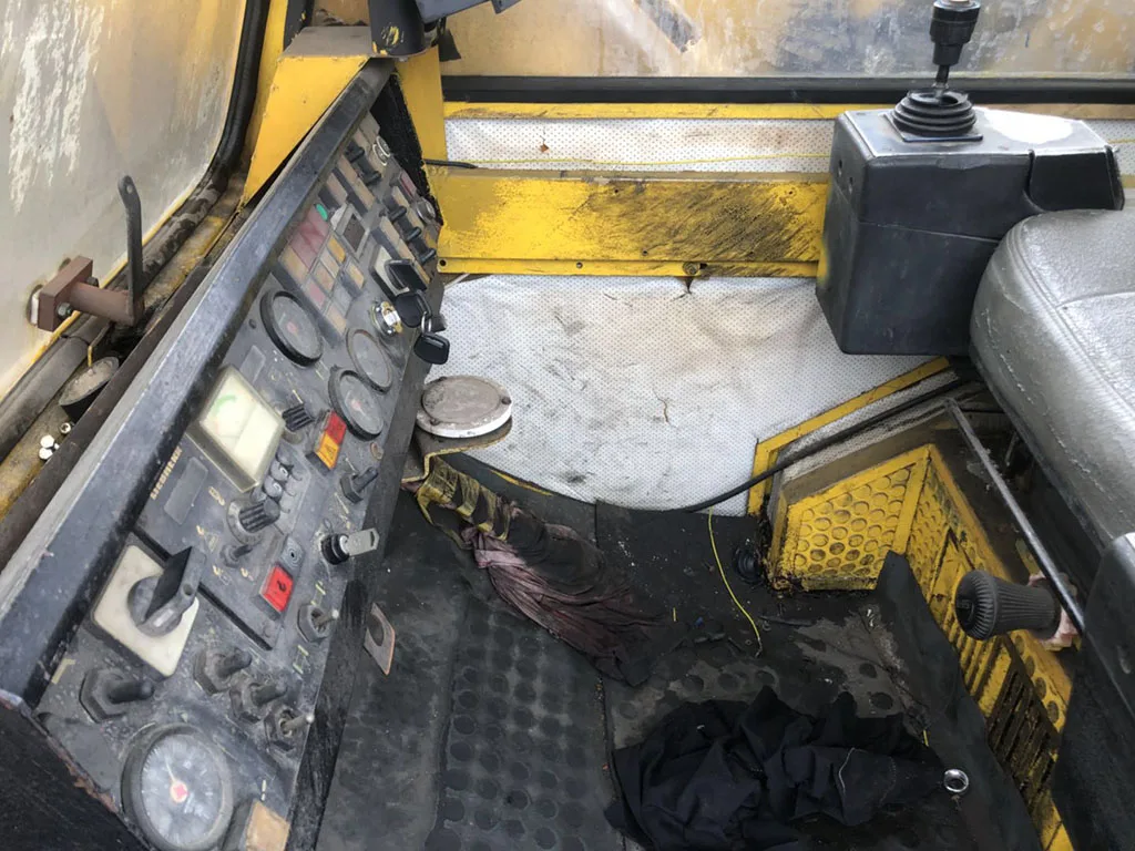 used LIEBHERR 300 CRANE sale in china