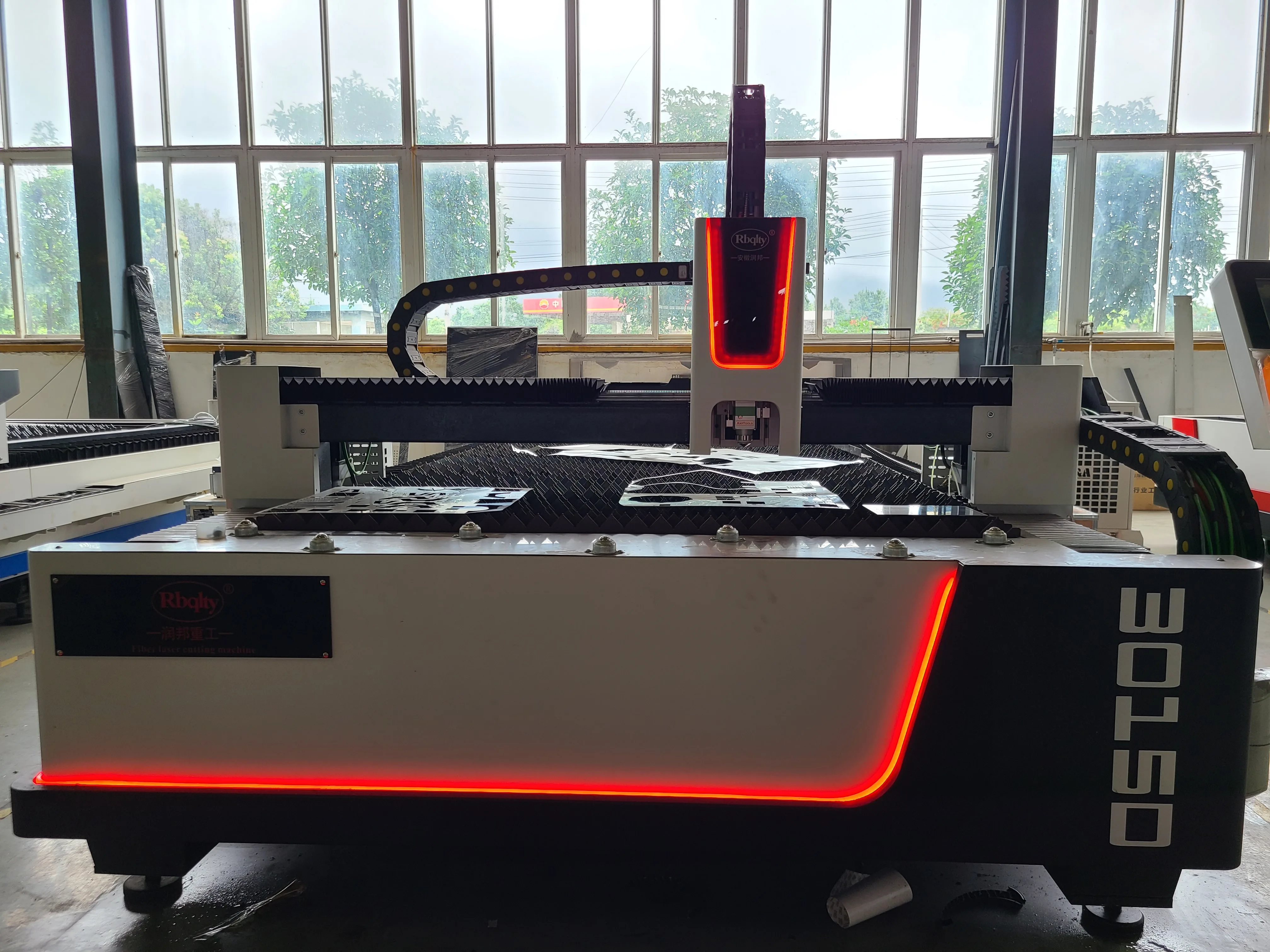 1530 3000W laser cutting machines for steel metal CNC fiber laser cutting machine