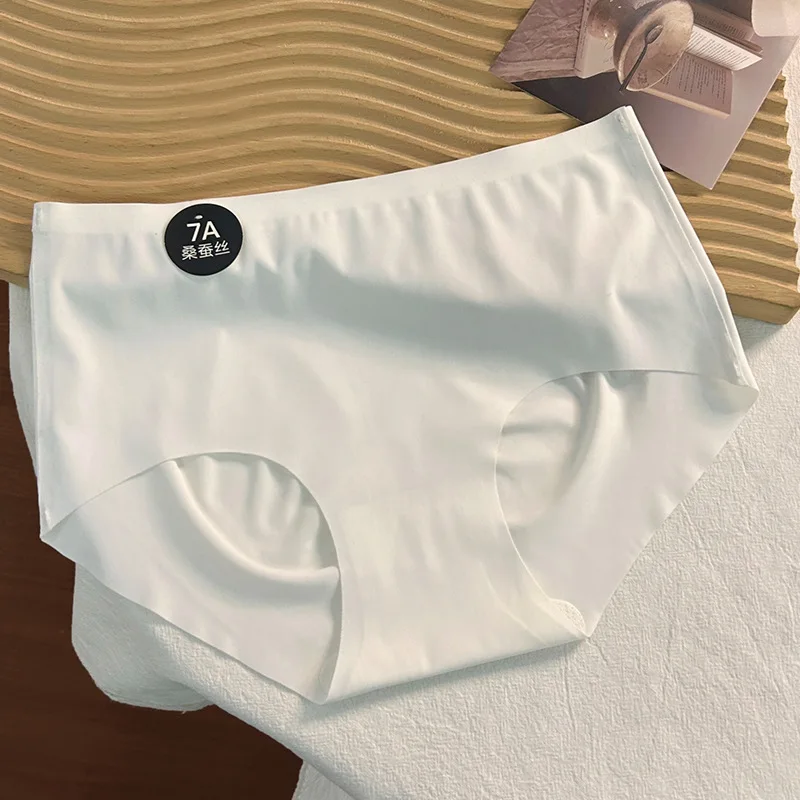 Chinese Ice silk Seamless Underwear Womens Panties Nylon Spandex Ladies Comfortable Sexy Underwear Mid-rise