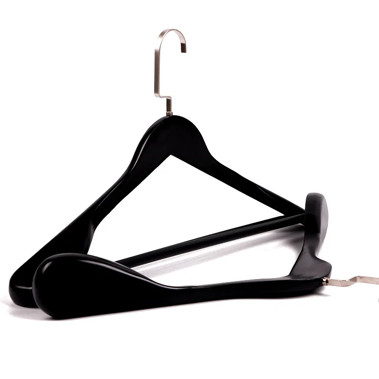 Wholesale Custom Suit Clothes Store Black Wooden Hanger High Grade Wide Shoulder Hotel Cedar Wood Hanger For Clothing
