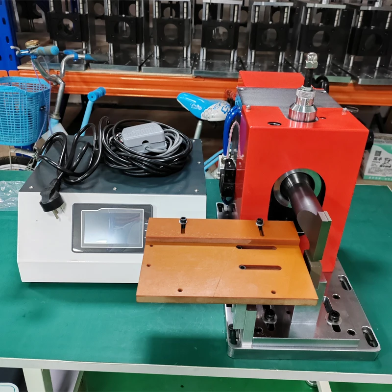 Lithium Battery Ultrasonic Spot Welding Machine Metal Welding Machine Used For Battery Tabs Welding