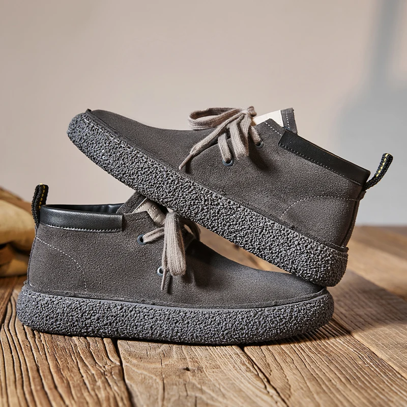 Hot Selling 4 Season Mid-Top Retro Style Hand Made Genuine Leather Board Shoes For Men