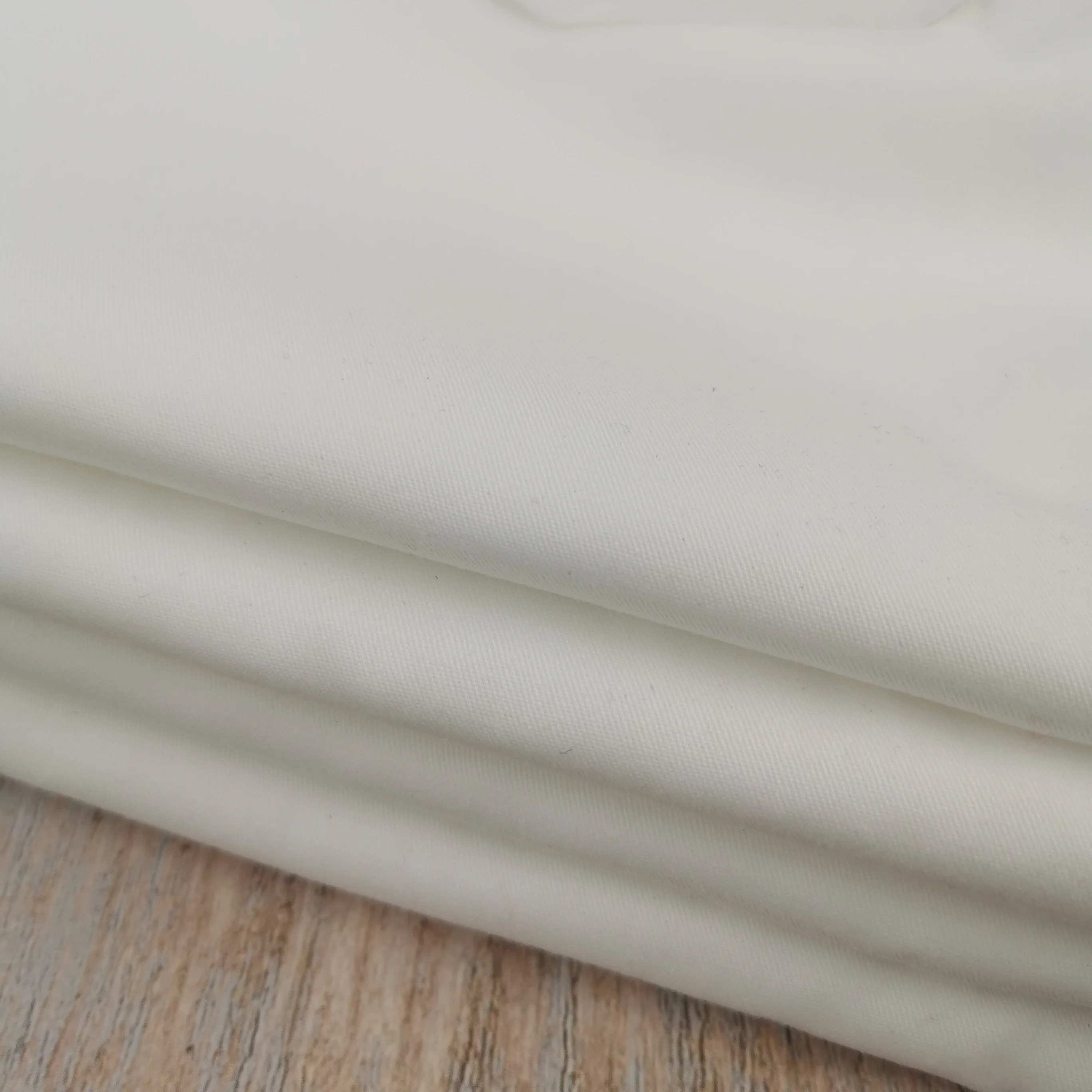 Wholesale  custom cheap satin  T/C 65/35  cotton poplin lining and  white pocket textile fabric