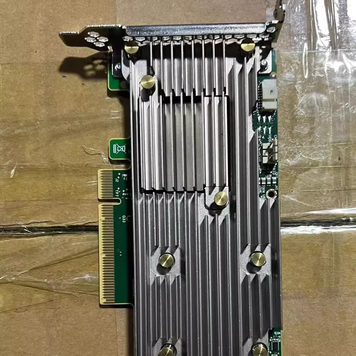 LSI 9460-8i MegaRAID 2GB 12Gb/s SAS/SATA/PCIe controller raid card
