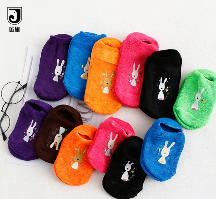 JL-Y013 оптовая продажа на заказ Батутный парк носки для продажи