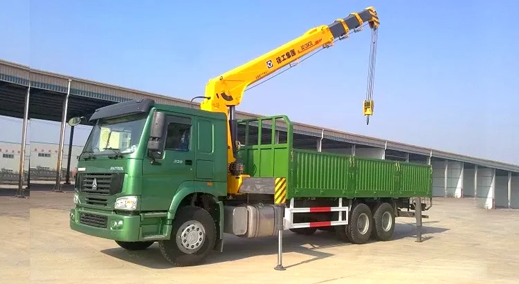 Грузовой кран Sinotruk Howo мощностью 266-371 лошадиных сил грузовой автомобиль