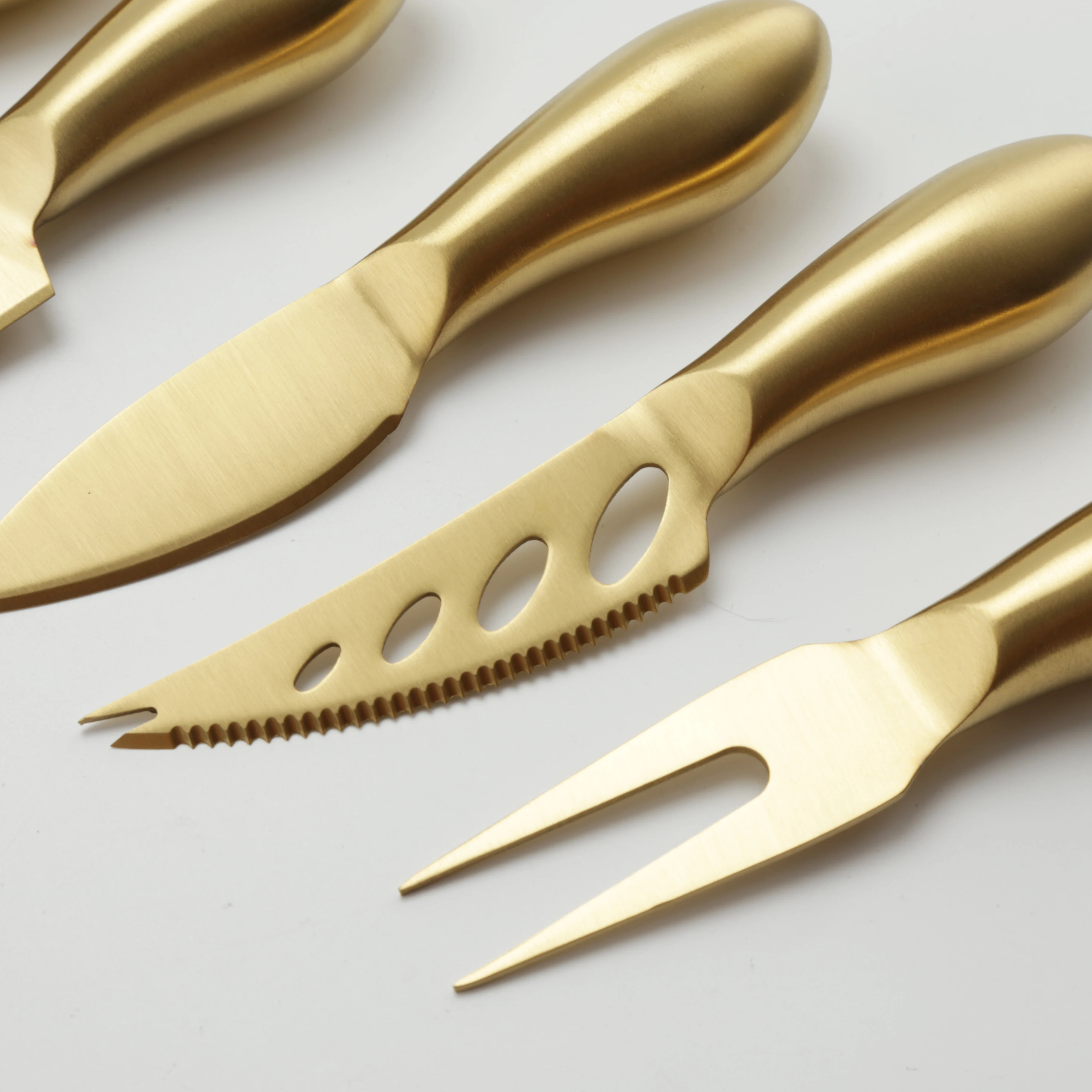 Hot sale stainless steel gold cheese knife tools kitchen gadgets cheese cutter butter knife