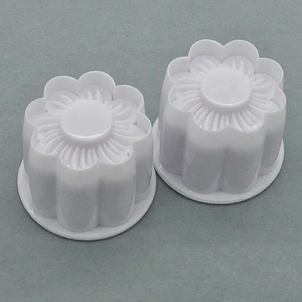 2Pcs/Set Flower Shape Plunger Fondant Cake Mold Cookie Stamp Impress Embosser Cutter Cake Molds DIY Cookie Biscuit