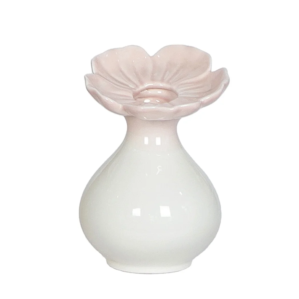 New Arrivals Ceramic Tulip Flower Design Candlestick Holder For Home Table Decor Gifts