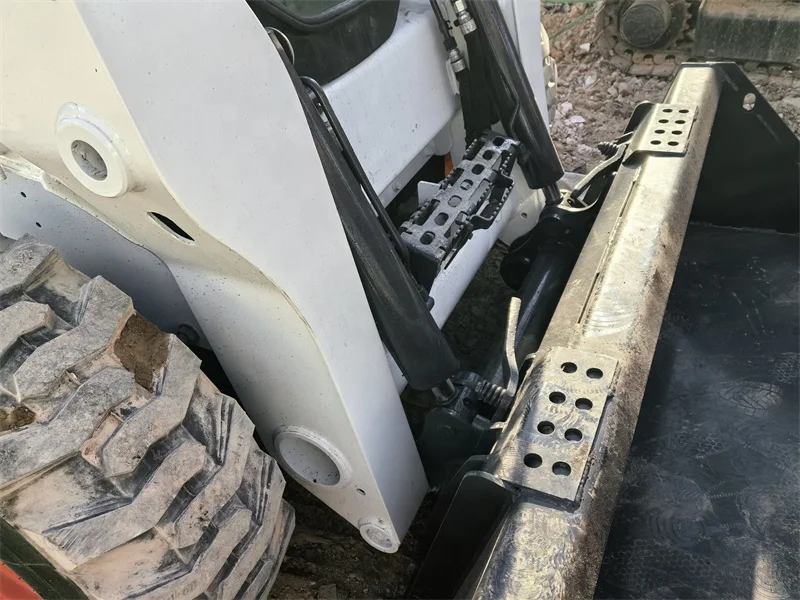 Подержанные недорогие погрузчики Bobcat