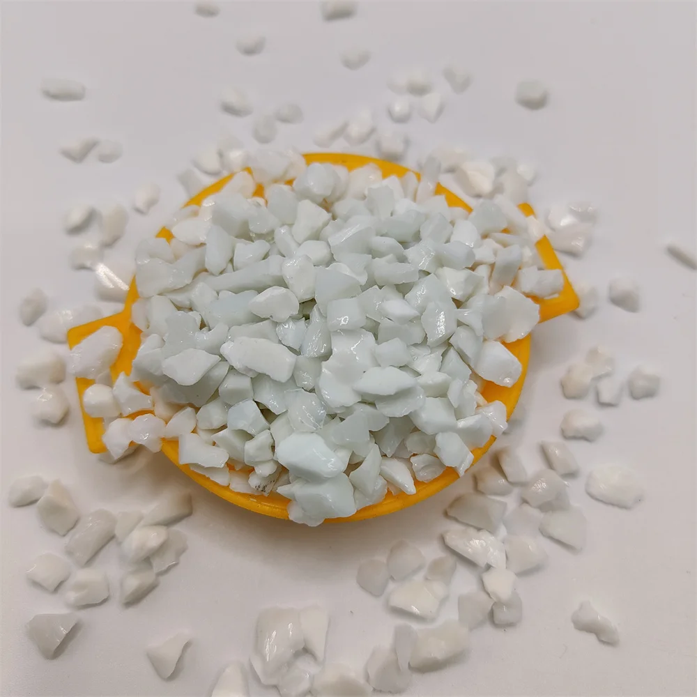 Wholesale of colored glass sand for aquarium landscaping, glass sand for flooring aggregates