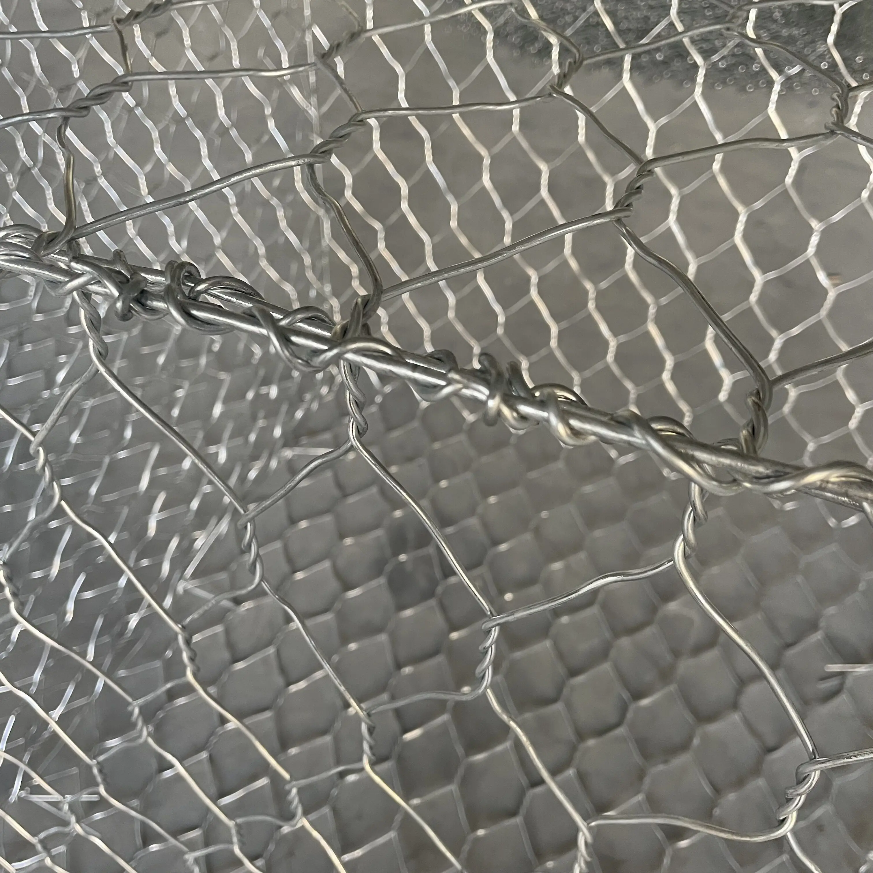 Rock wall cage hexagonal wire cage rock wall hexagonal retaining wall wire netting