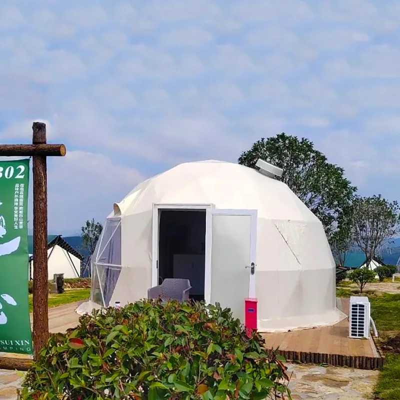 Outdoor luxury Family-friendly PVC Waterproof Half-Sphere Geodesic Dome Tent for Hotels and Glamping
