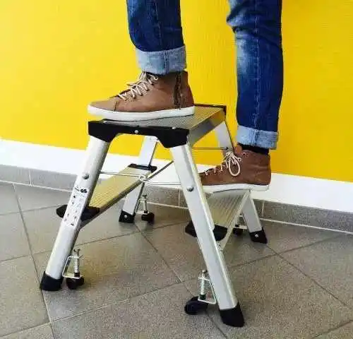 Factory 2 tiers Rolling Safety foldable  Aluminium 3 steps  Folding Step Ladder With wheels