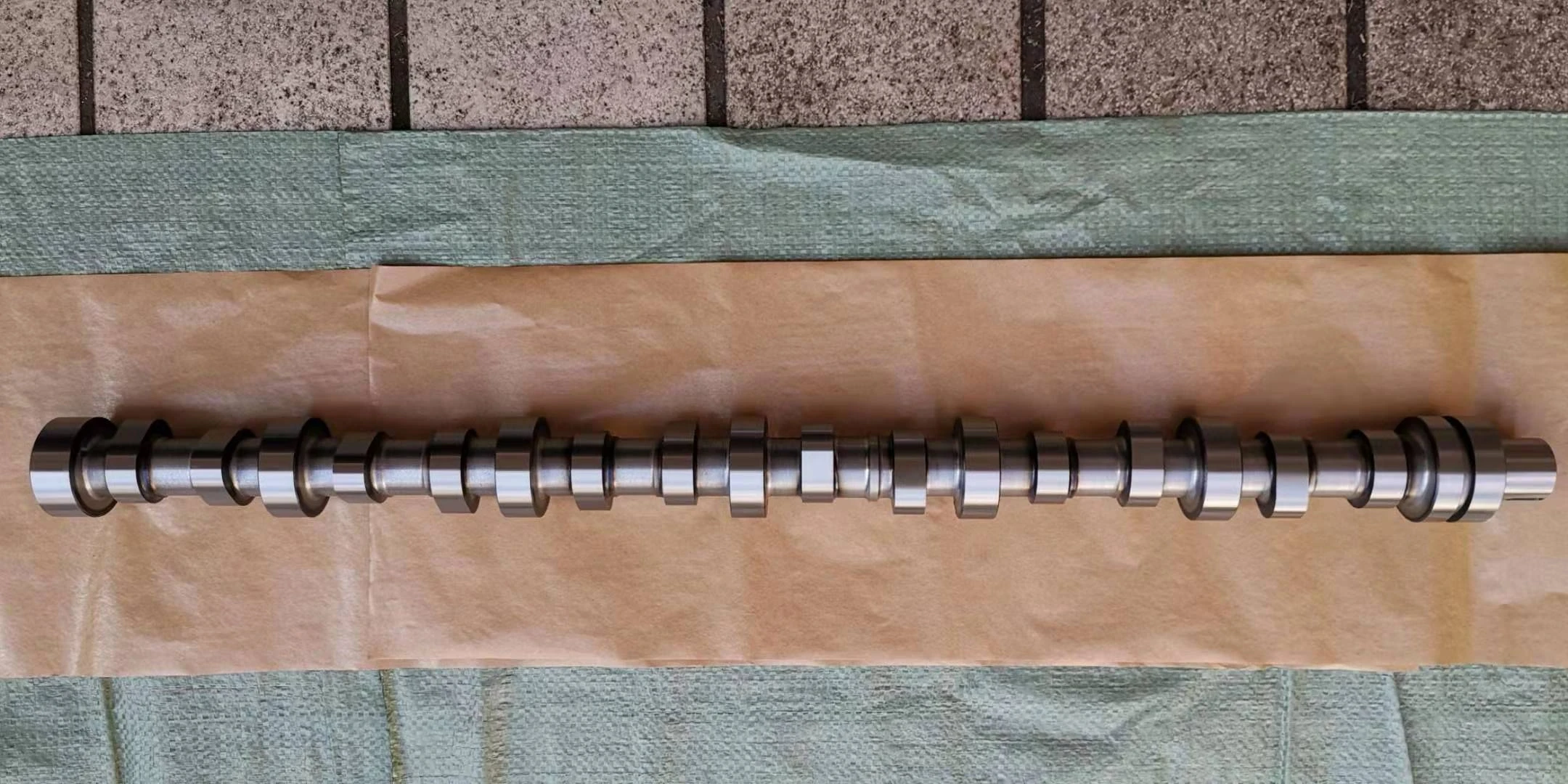 Truck Diesel Engine Spare Parts P11C Camshaft With High Quality