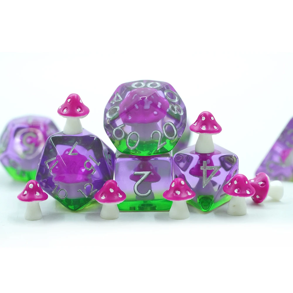 Yushun Novelty Pink Resin Polyhedral Dnd Game Dice Set 16Mm Mushroom Rpg Dice Set Of 7