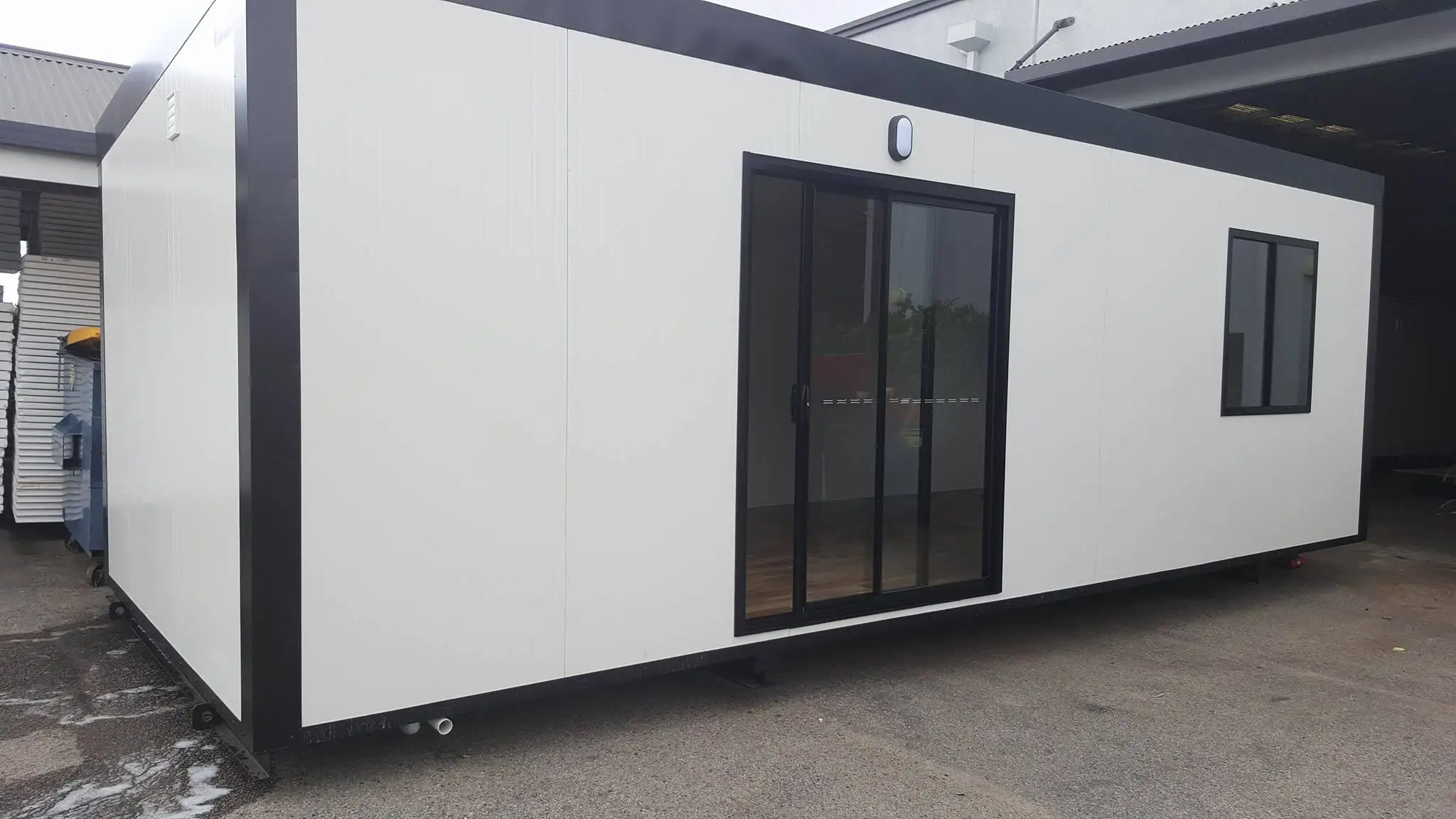 Modern low cost prefabricated  steel shed container house prefab shop tiny houses kits