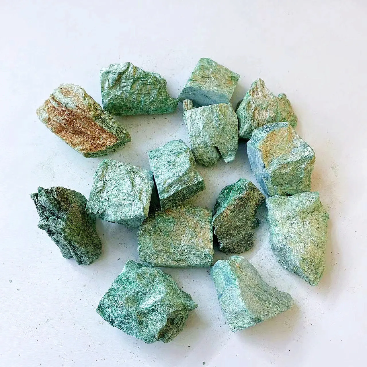 Natural Crystal Healing Stone Green Mica Mineral Samples Euchlorite Raw Stone for Decorate