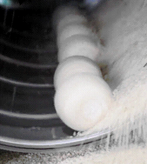 Automatic Fried Chicken Shrimp Bread Tempura Burger Crumb Sesame Mochi Powder Coating Machine