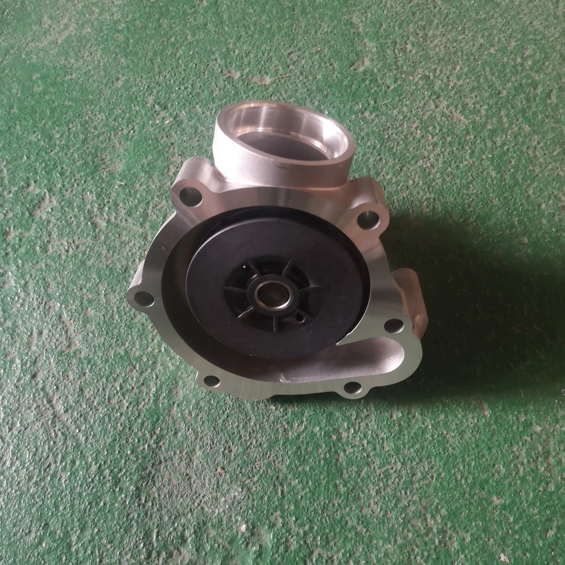 Water pump 04259546 for deutz BFM2012 engine parts 56D