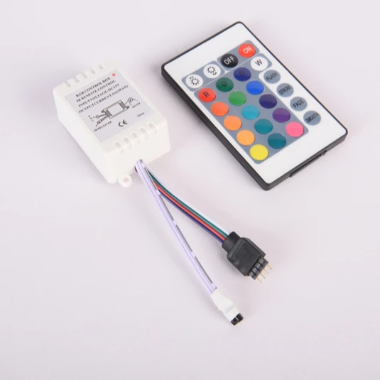 Водонепроницаемая светодиодная лента 5 А 5050 RGB Light Светодиодная 12 В постоянного тока 60 светодиодов/м м/лот