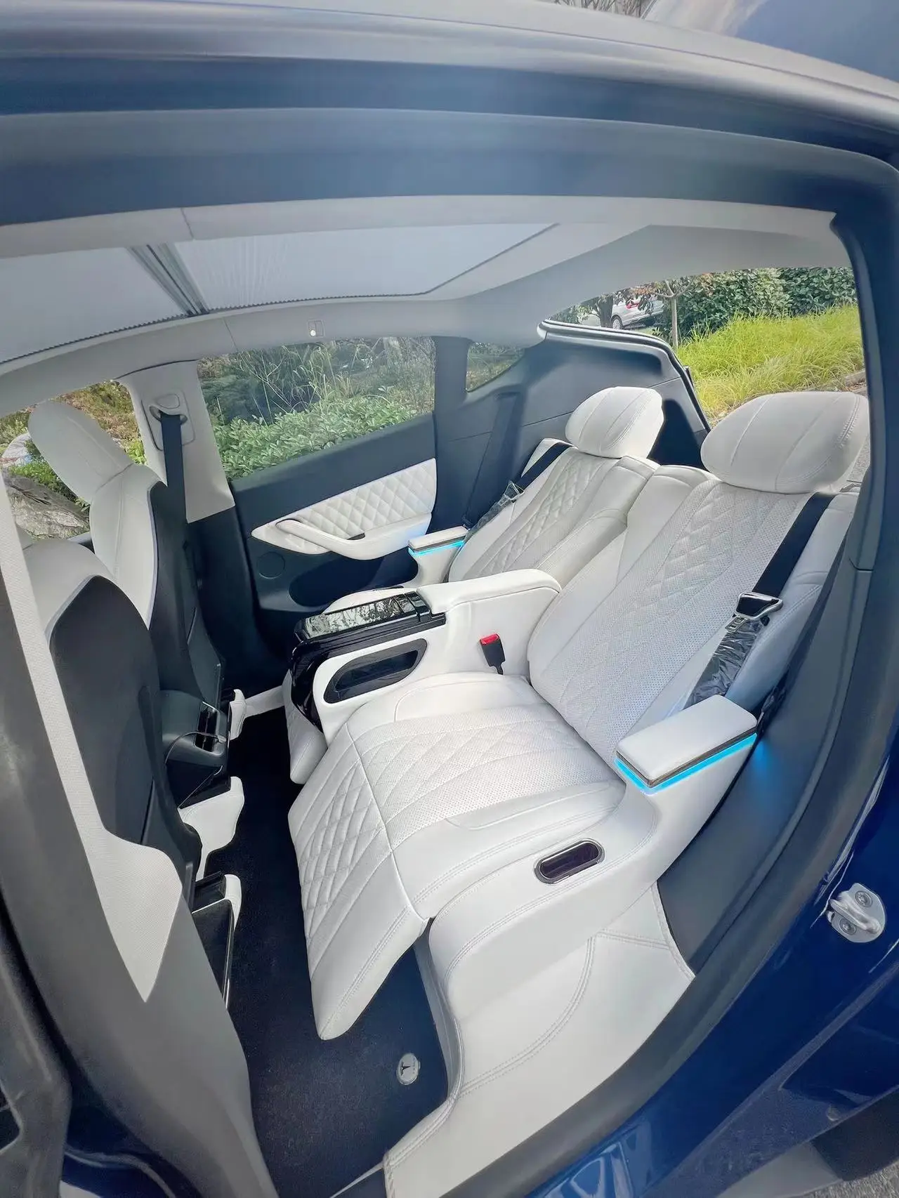 2024 Brand New luxury seats with central control for Tesla model Y