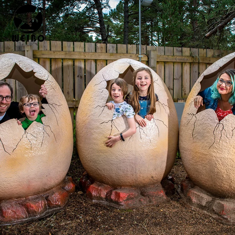 Fiberglass dinosaur simulation dinosaur egg