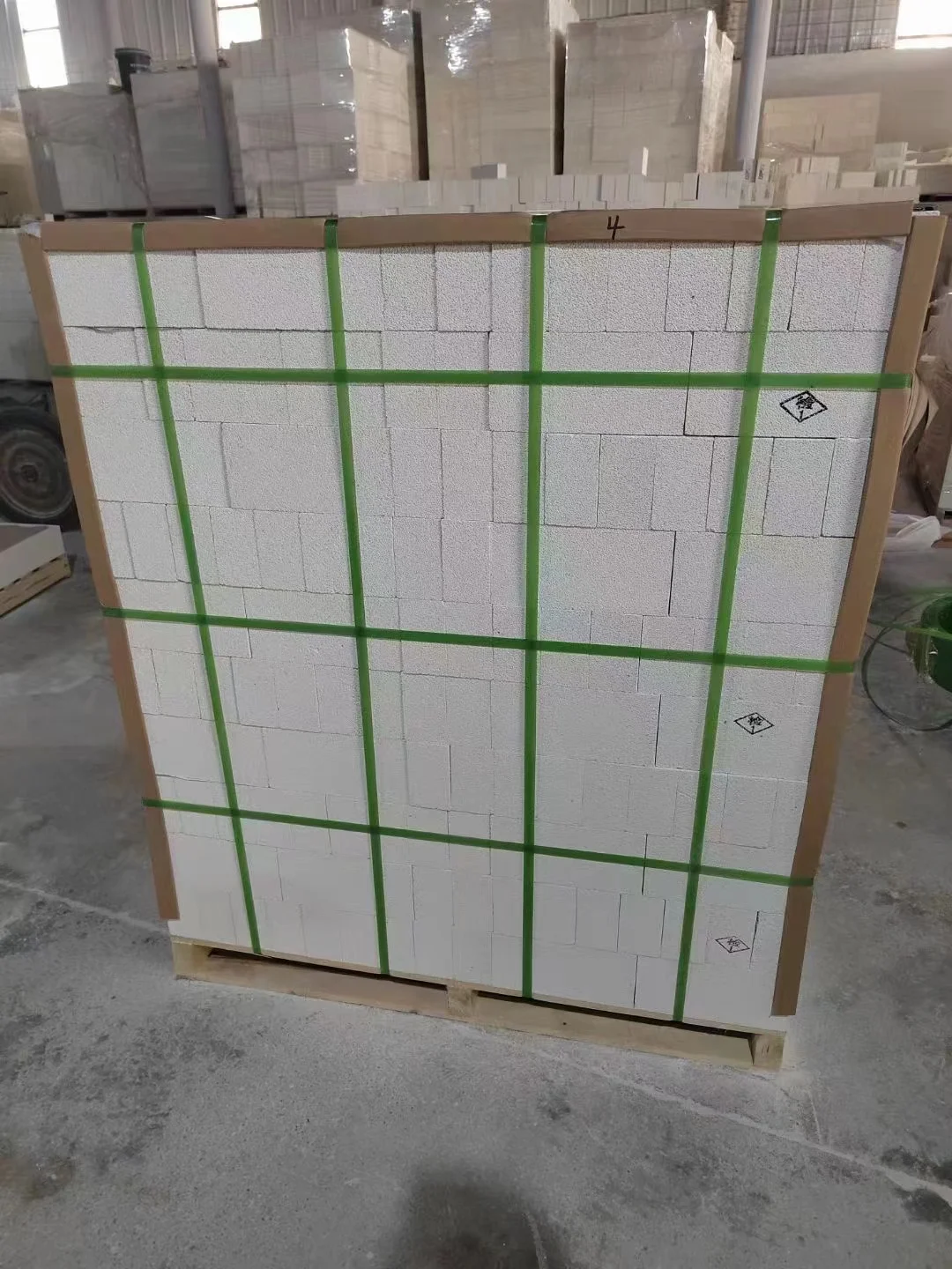 Brick supplier mullite brick JM26 mullite insulation refractory brick