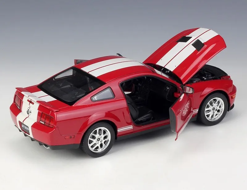 Лидер продаж 1:24 весы 2007 Shelby Cobra GT500 игрушечные игрушки из сплава модель автомобиля имитация металлический автомобиль литой для детей и взрослых