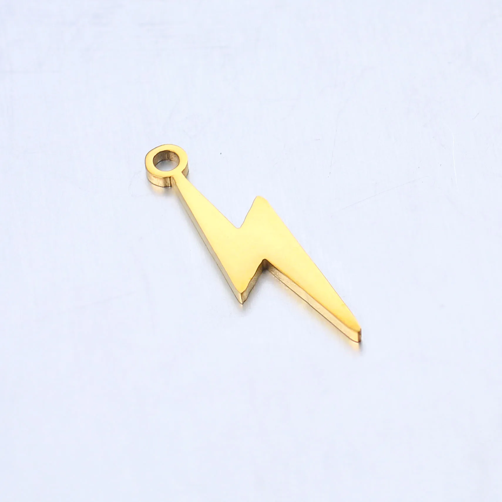 Wholesale Stainless Steel High Quality Mirror Polish Lightning Charm Pendant For Jewelry Making Diy Necklace Findings (SZ098)
